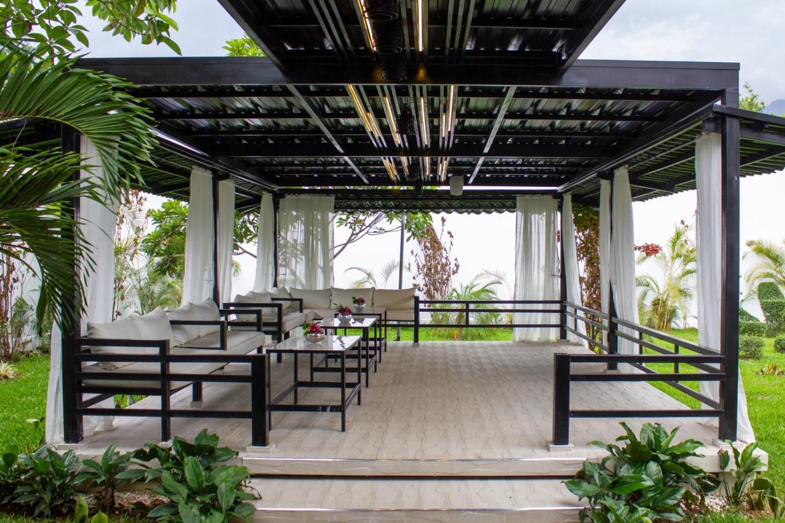 Guacamayos Hotel Bonao Ngoại thất bức ảnh